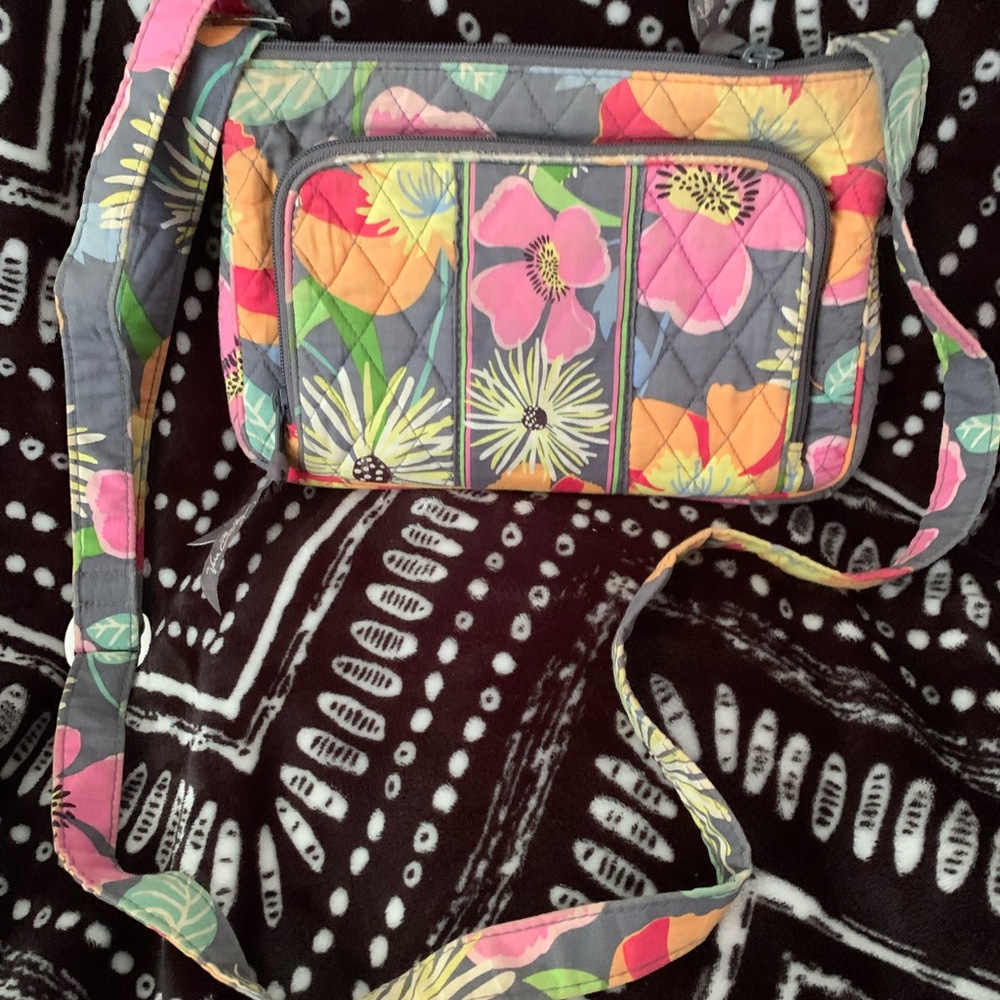 🌸🧡 Vera Bradley🧡🌸 Stylish Crossbody